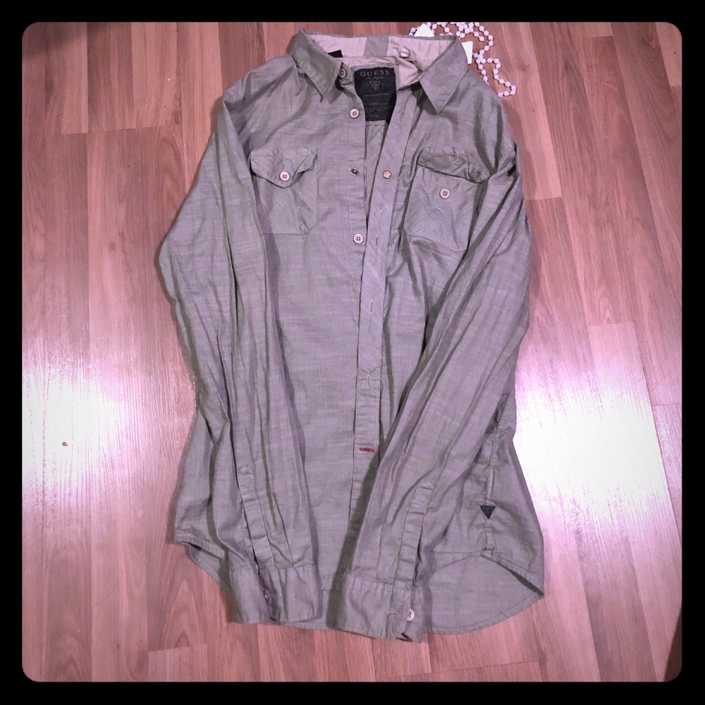 💗Men’s guess dress shirt